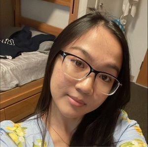 Meet your Posher, Brianna